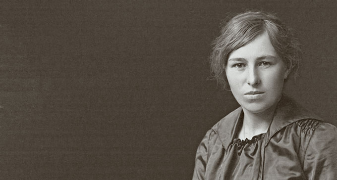 Hilda Larsson. Foto: Svenskt visarkiv