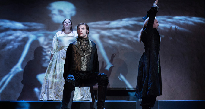 Föreställningen Enrico di Borgogna på Vadstena-Akademien 2012. Foto: Markus Gårder