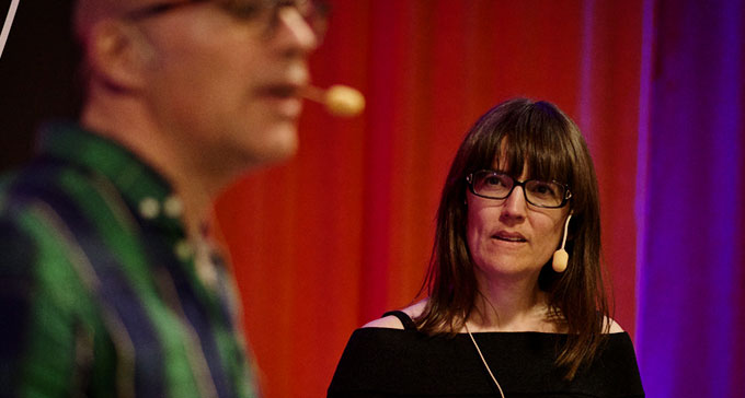 Ragnar Berthling, Musikcentrum Öst och Karin Inde, Svensk Jazz, summerade vad som sagts under rådslaget. Foto: Jan Renell