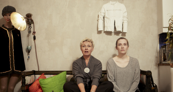 Ur föreställningen Hos oss.