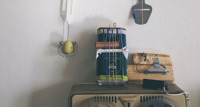 Några objekt som Toncirkeln skapar musik av. Foto: Toncirkeln
