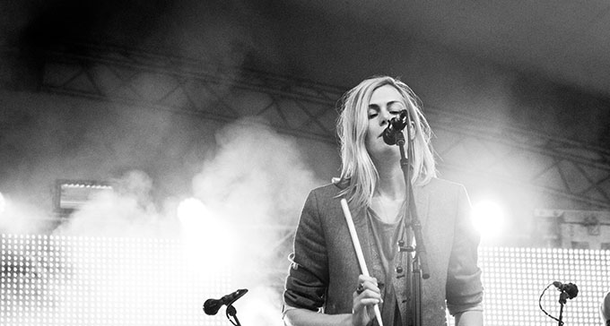 Anna Ternheim spelar på festivalen La Mar de Musicas i Spanien