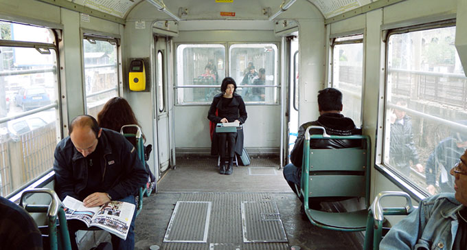 Valentina Vetturi talar på Italienska institutet. Foto: Roberto Vetturi