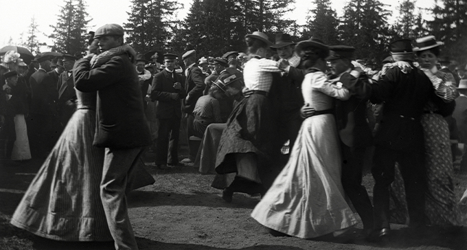 Dansuppdrag Svenskt visarkiv